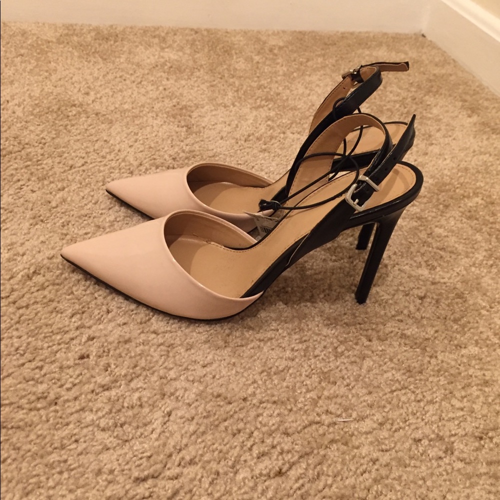 Express Pumps/Heels